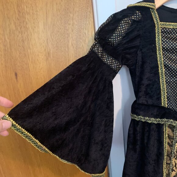 Halloween little queen / medieval costume - Picture 6 of 16